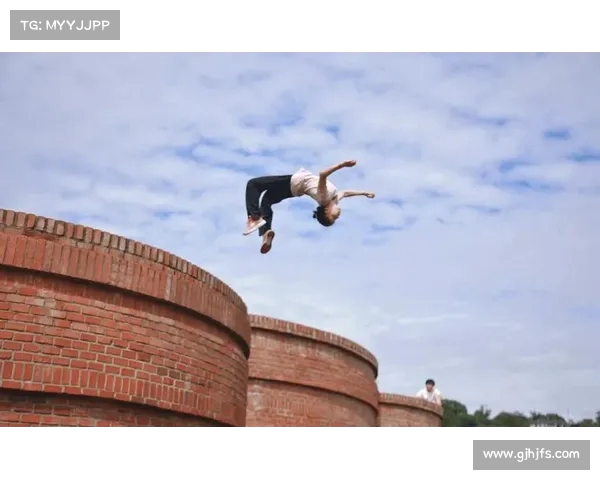 国际女子极限运动节创参与人数新高 展现女性力量与竞技魅力 国际女子极限运动节创参与人数新高 展现女性力量与竞技魅力