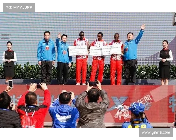 肯尼亚选手包揽极限越野跑世界系列赛分站冠军展现强大实力 肯尼亚选手包揽极限越野跑世界系列赛分站冠军展现强大实力