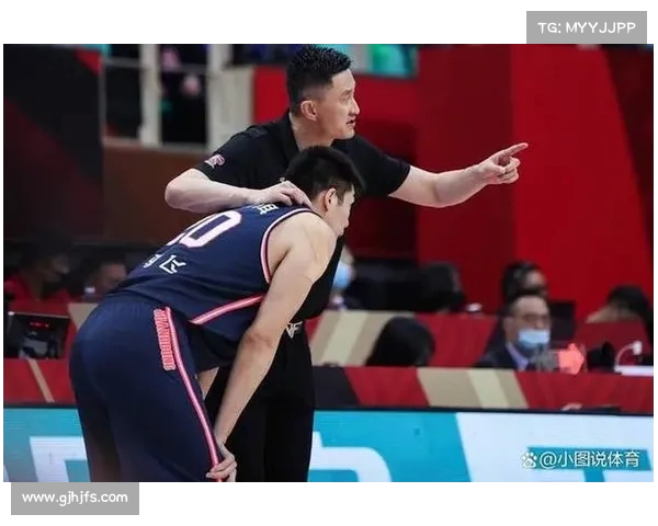 杜锋强调中国男篮备战世界杯注重防守与团队合作提升整体实力 杜锋强调中国男篮备战世界杯注重防守与团队合作提升整体实力